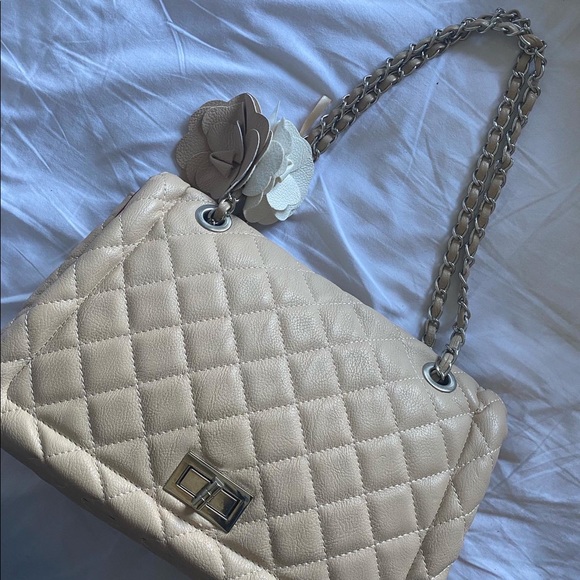 NUDE Bag - Picture 3 of 3